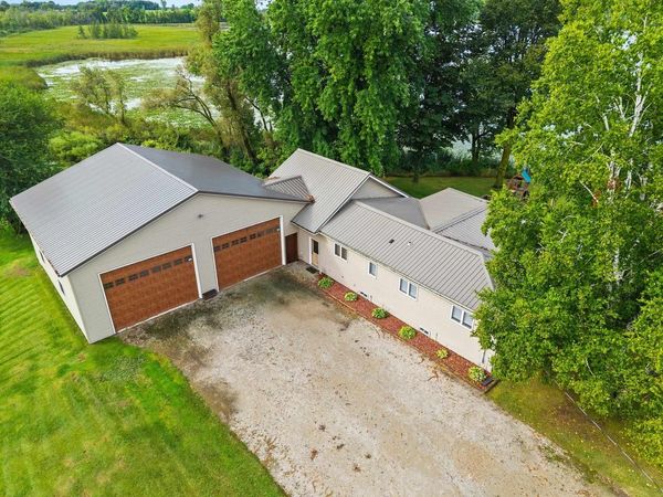 W4105 LAKE ROAD, Bonduel, WI 54107