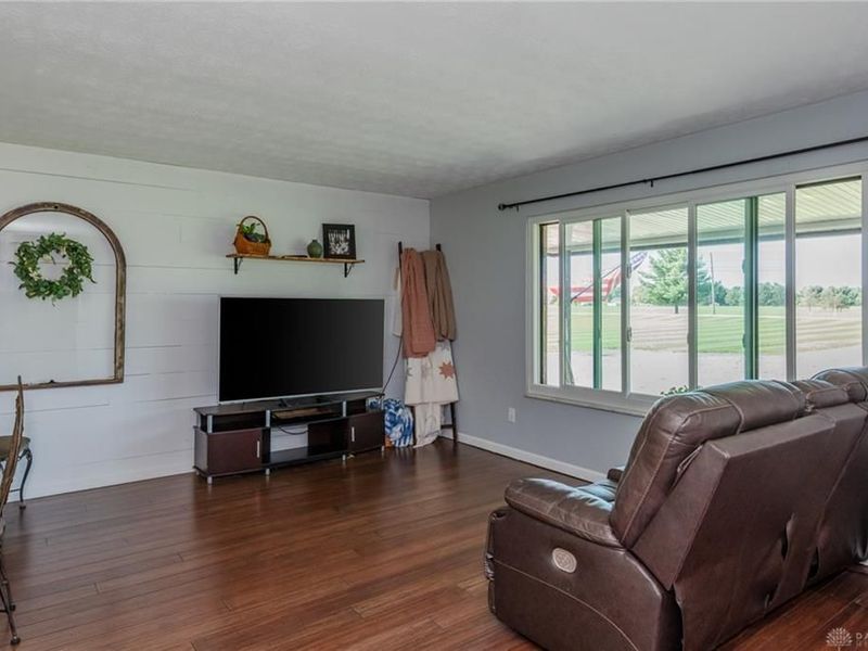 10156 Brookville Phillipsburg Road, Brookville, OH 45309 Photo 14