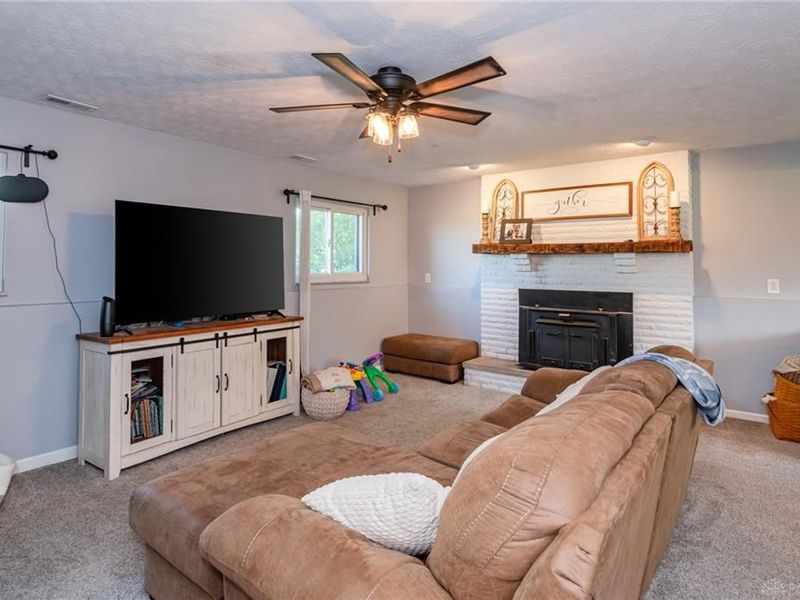 10156 Brookville Phillipsburg Road, Brookville, OH 45309 Photo 18