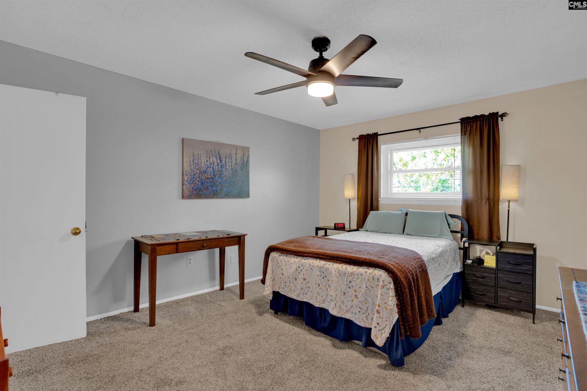 601 Riverhill Circle Photo 11