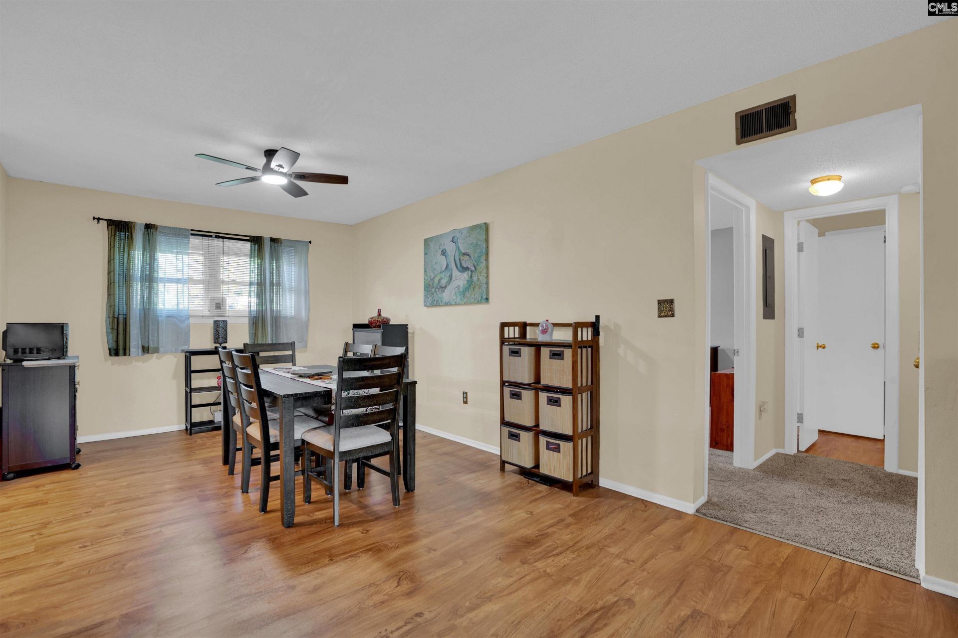 601 Riverhill Circle Photo 6