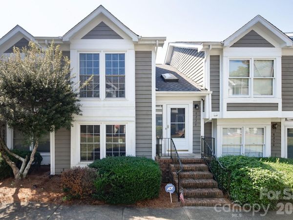 8228 Legare Court, Charlotte, NC 28210