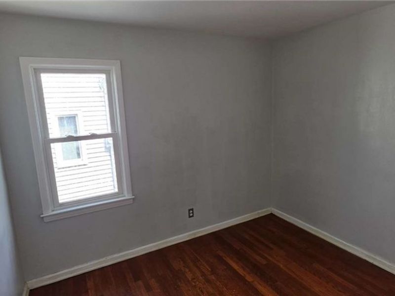 12304 Tonsing Drive, Garfield Heights, OH 44125 Photo 9