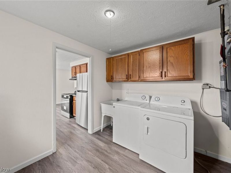 5830 Beech Drive, Mentor on the Lake, OH 44060 Photo 12