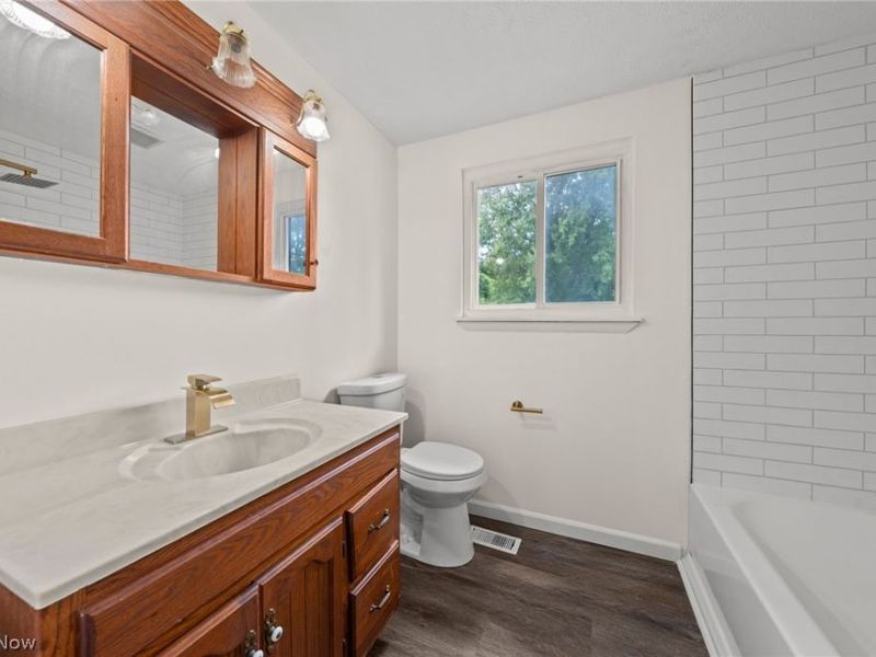 5830 Beech Drive, Mentor on the Lake, OH 44060 Photo 16
