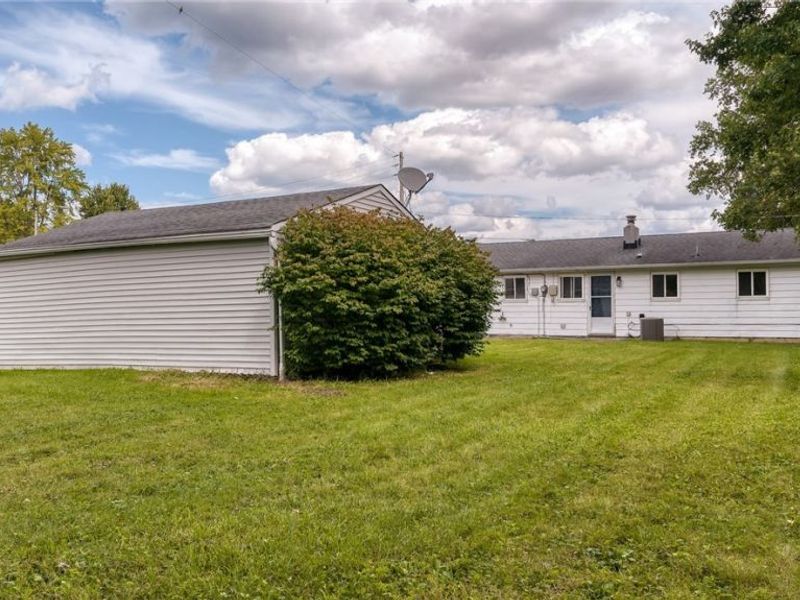 5830 Beech Drive, Mentor on the Lake, OH 44060 Photo 25