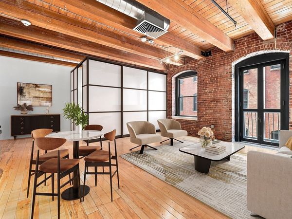 21 Wormwood St., Unit 323, Boston, MA 02210