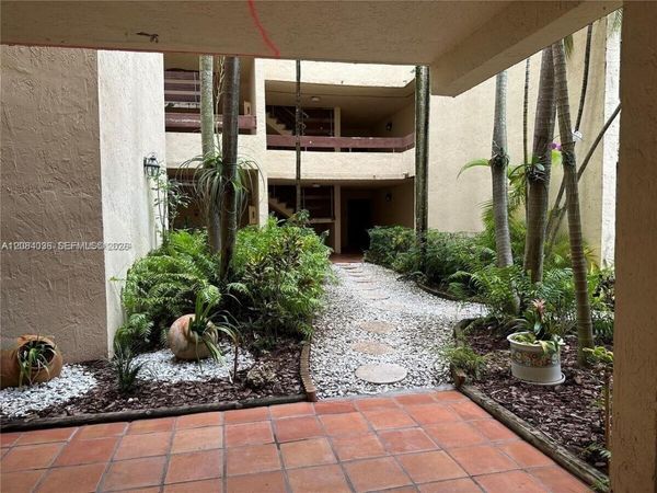 12455 SW 93rd Ter , Unit 204T, Miami, FL 33186