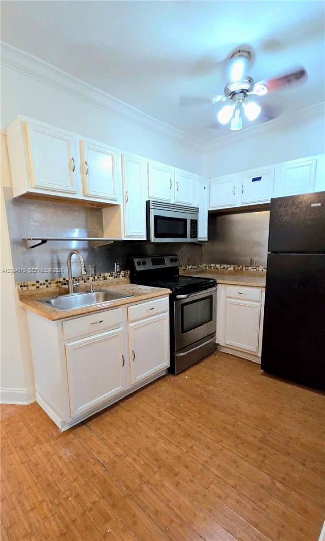 934 Michigan Ave, Unit 109, Miami Beach, FL 33139 Photo