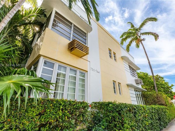 742 10th St , Unit 209, Miami Beach, FL 33139