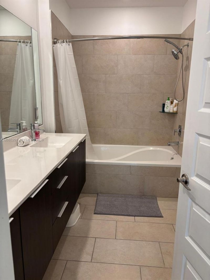 4740 NW 84th Ct, Unit 32, Doral, FL 33166 Photo