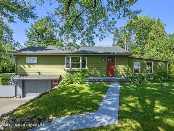 670 Blue Hill Road, Hudson, NY 12534
