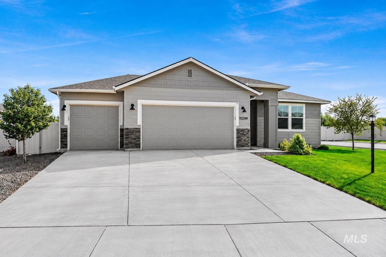 11249 W Tualatin River St, Nampa, ID 83686 Main Photo