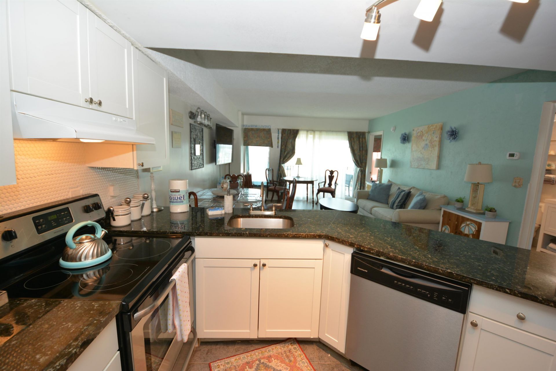 1605 S Ocean Blvd. Photo 27