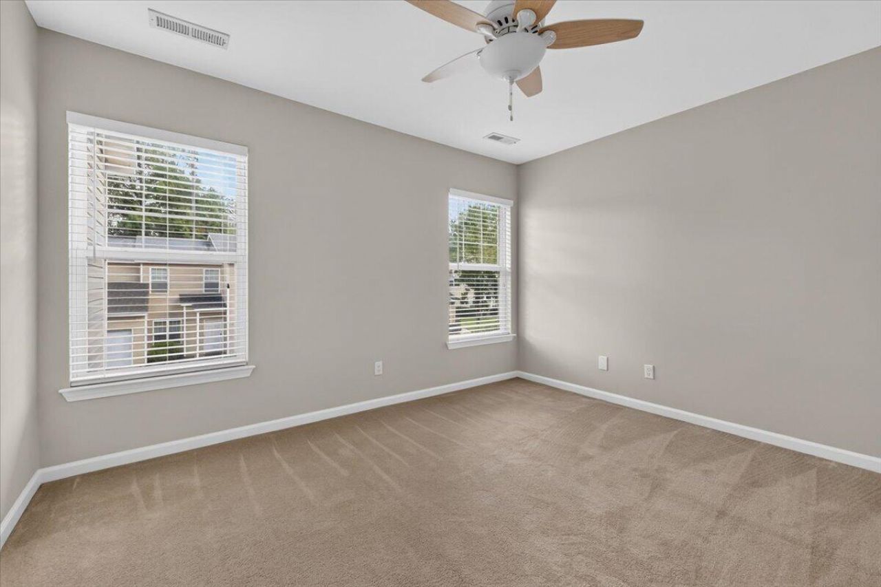209 Grand Oaks Drive Photo 18