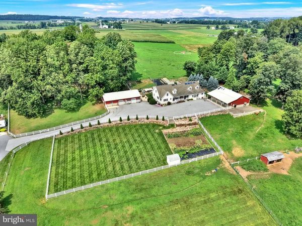 942 VALLEY ROAD , QUARRYVILLE, PA 17566