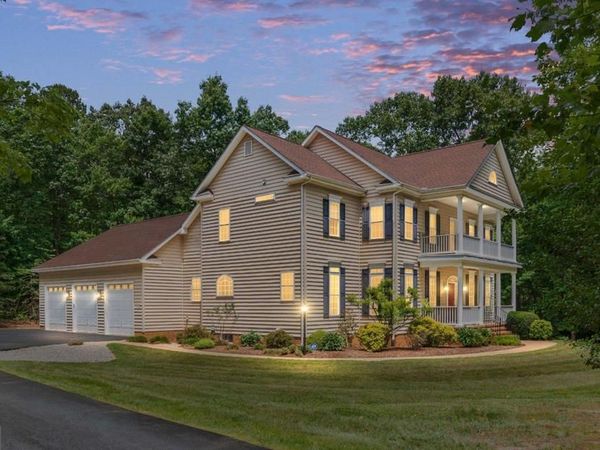 8622 LAROQUE RUN DRIVE, FREDERICKSBURG, VA 22407