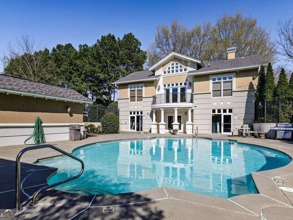 2700 Pine Tree Road NE, Unit 1115, Atlanta, GA 30324