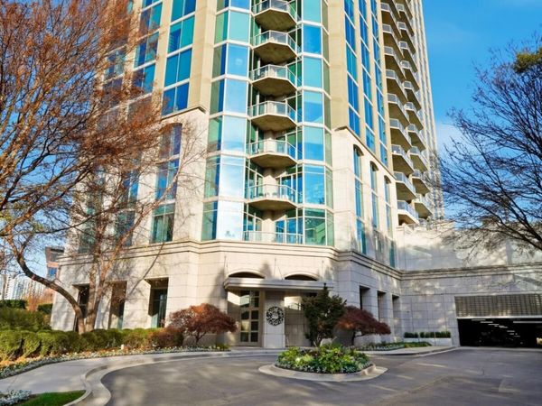 2795 Peachtree Road NE, Unit 2604, Atlanta, GA 30305