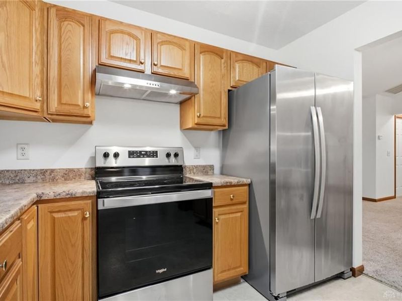 2300 Wilshire Drive, Piqua, OH 45356 Photo 13