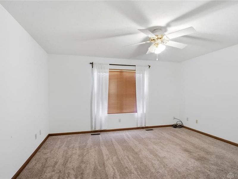 2300 Wilshire Drive, Piqua, OH 45356 Photo 19