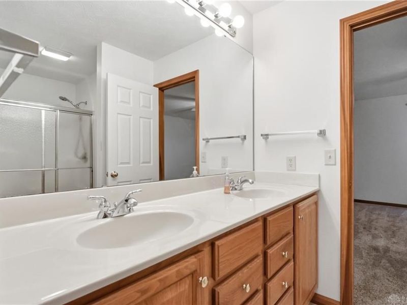 2300 Wilshire Drive, Piqua, OH 45356 Photo 21