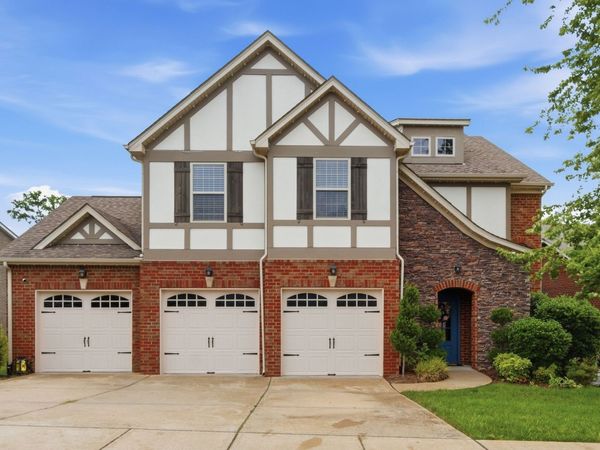 2214 Chaucer Park Ln , Thompsons Station, TN 37179