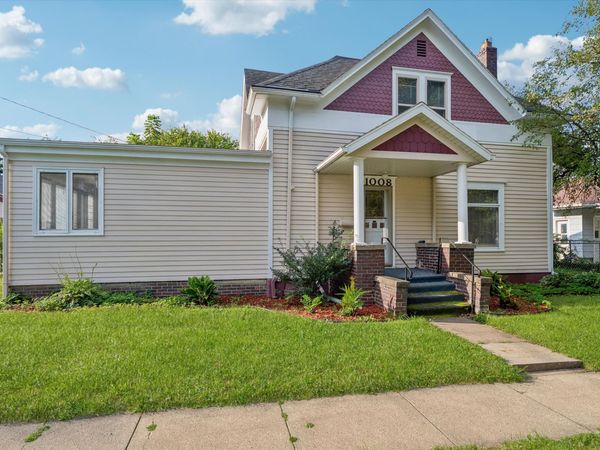 1008 Mamie Eisenhower Avenue, Boone, IA 50036