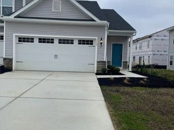 3463 Bushwillow Drive , Uniontown, OH 44685
