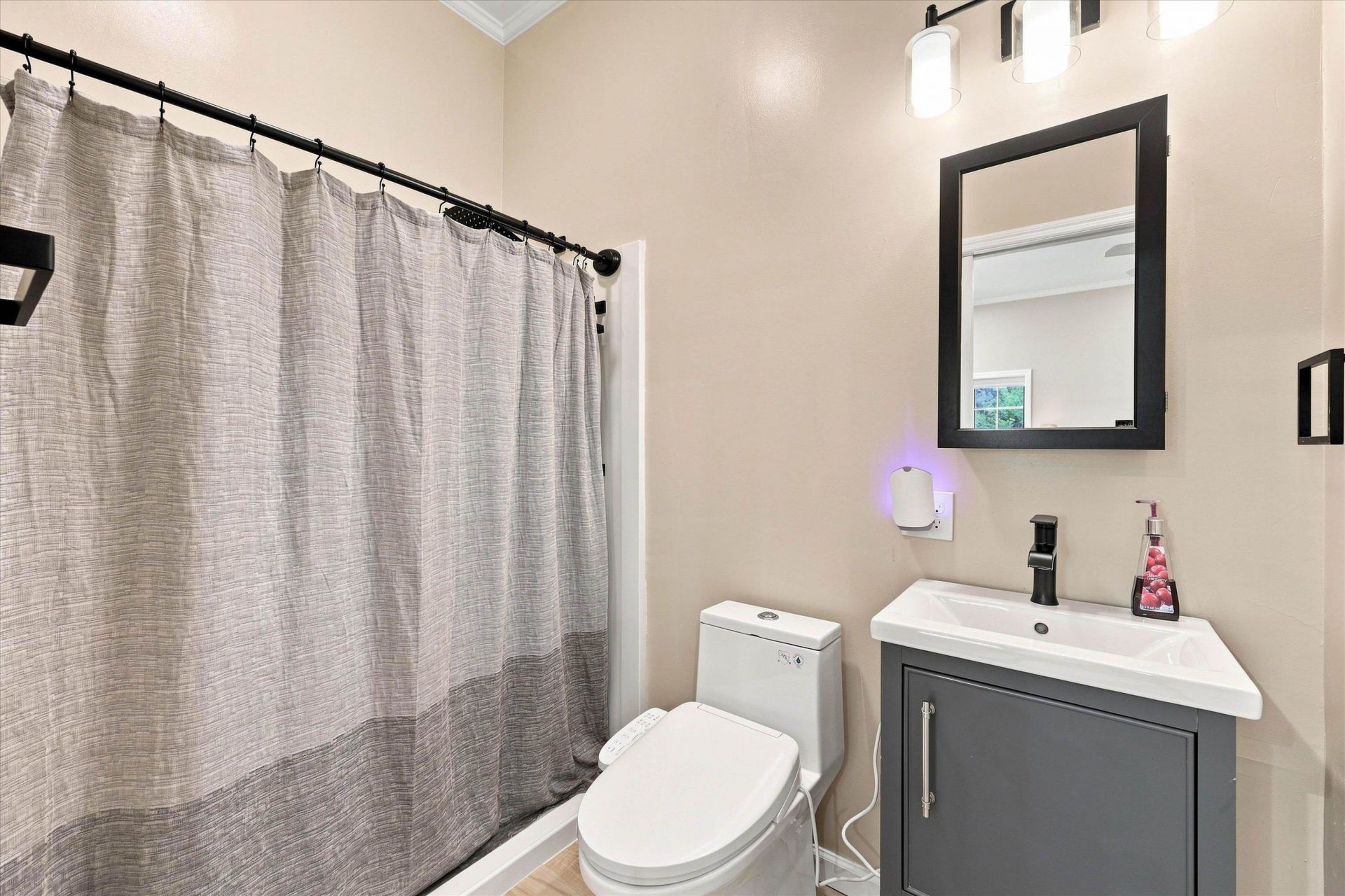 2409 Oakdale Street, Tallahassee, FL 32308 Photo