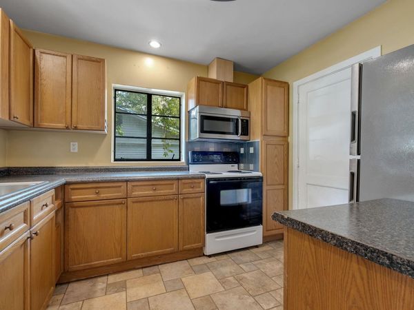 3822 Roswell Drive, Tallahassee, FL 32310
