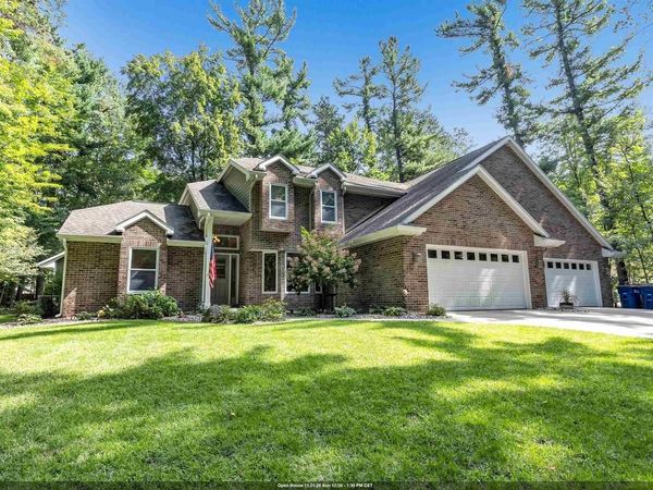 2274 CATHEDRAL FOREST DRIVE, Suamico, WI 54313