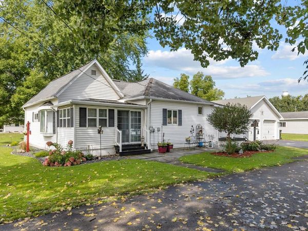 W7712 RAILROAD STREET, Shiocton, WI 54170