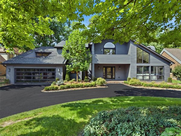 3228 Pine Lake Road , West Bloomfield Township, Mi 48324