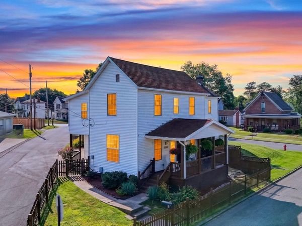 10 Burlington Road , Jackson, OH 45640