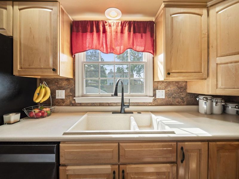6909 Ardelle Drive, Reynoldsburg, OH 43068 Photo 8