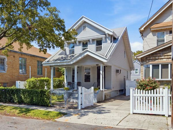93-27 92nd Avenue , Woodhaven, NY 11421