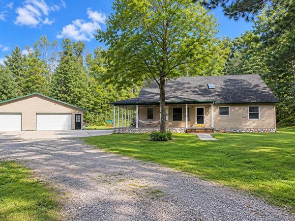 19399 Barberry Trail, Atlanta, MI 49709
