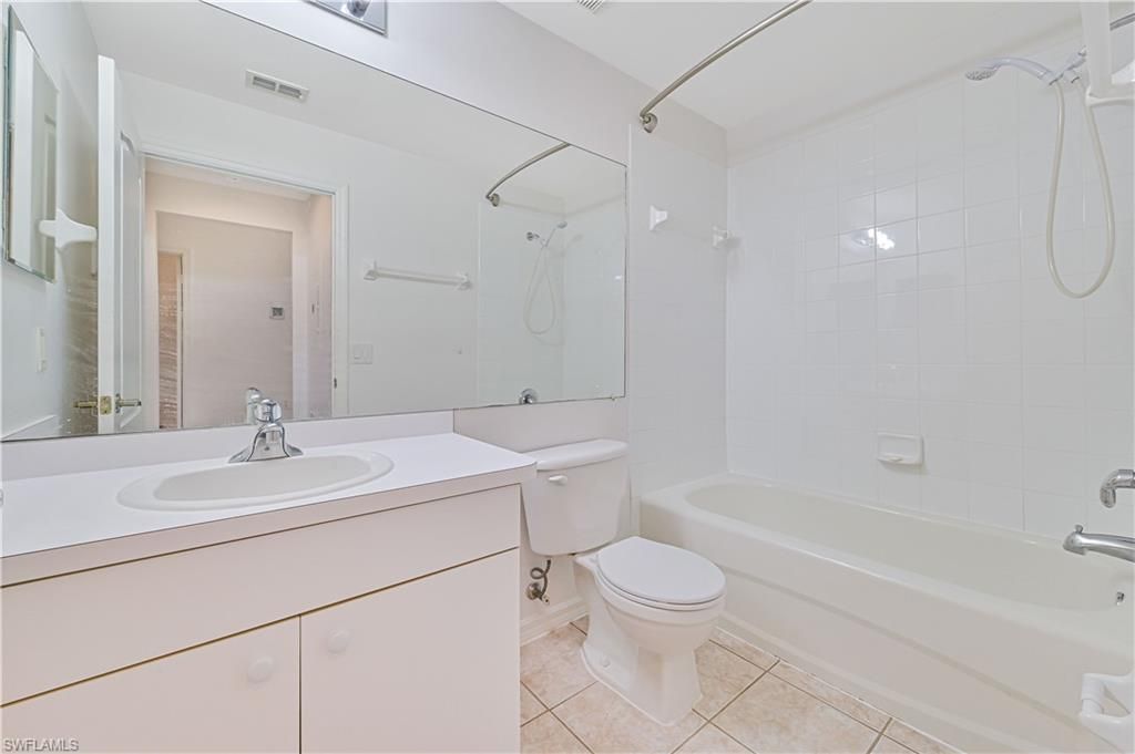 21350 Lancaster Run , Unit 1427, Estero, FL 33928 Photo