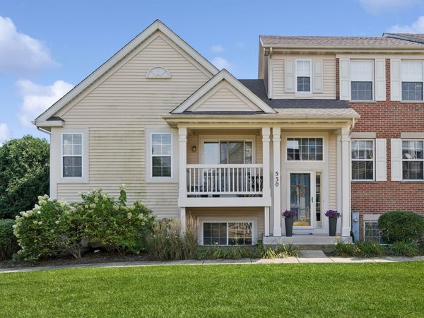 530 Lincoln Station Drive , Oswego, IL 60543