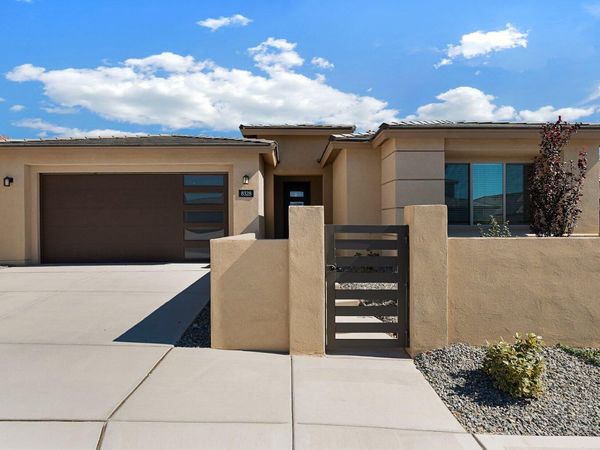 8328 Steinbeck Way NW, Albuquerque, NM 87120