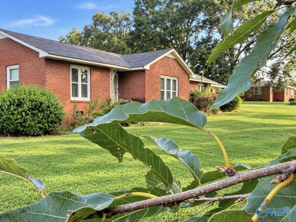 17169 County Road 460, Moulton, AL 35650