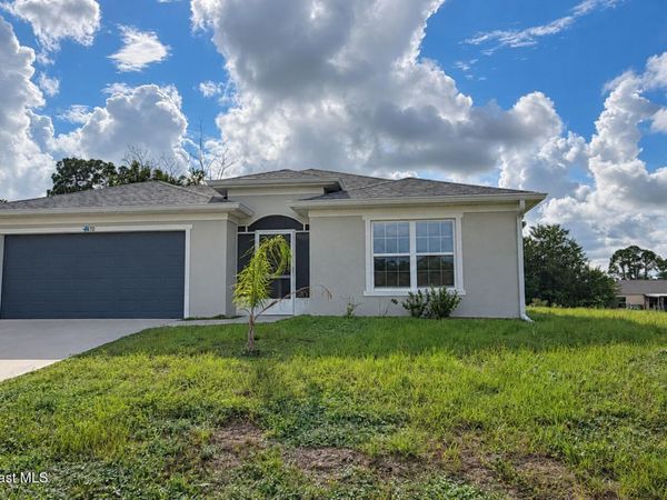 1370 Van Dyke Avenue SE, Palm Bay, FL 32909