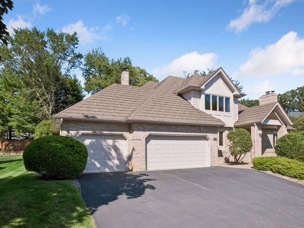 11304 Bluestem Lane, Eden Prairie, MN 55347