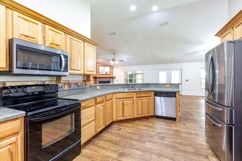 4671 SW 80th Way, Lake Butler, FL 32054 Photo