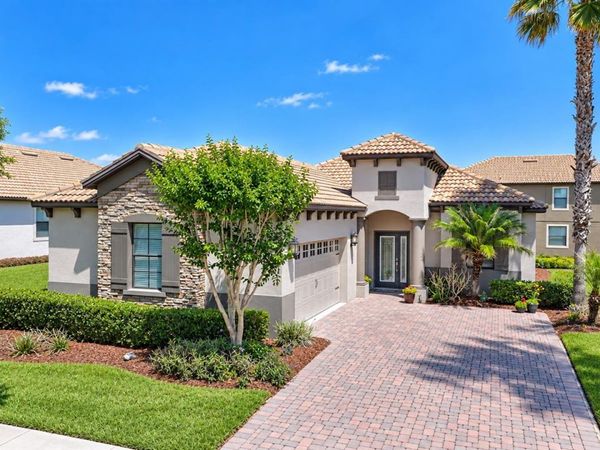8961 DOVE VALLEY WAY , DAVENPORT, FL 33896