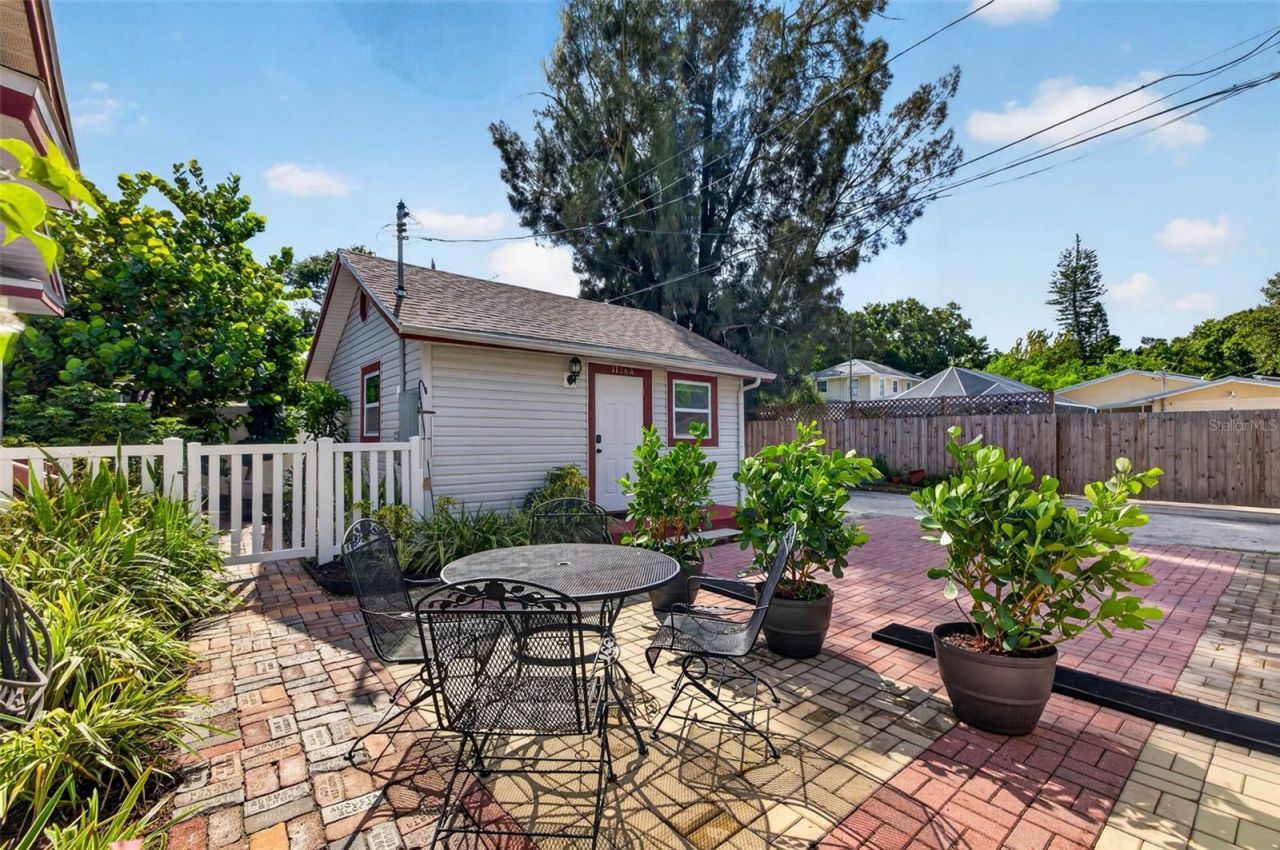 1136 22nd Avenue N, Saint Petersburg, FL 33704 Photo