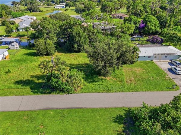 117 JASMINE COURT , LAKE PLACID, FL 33852