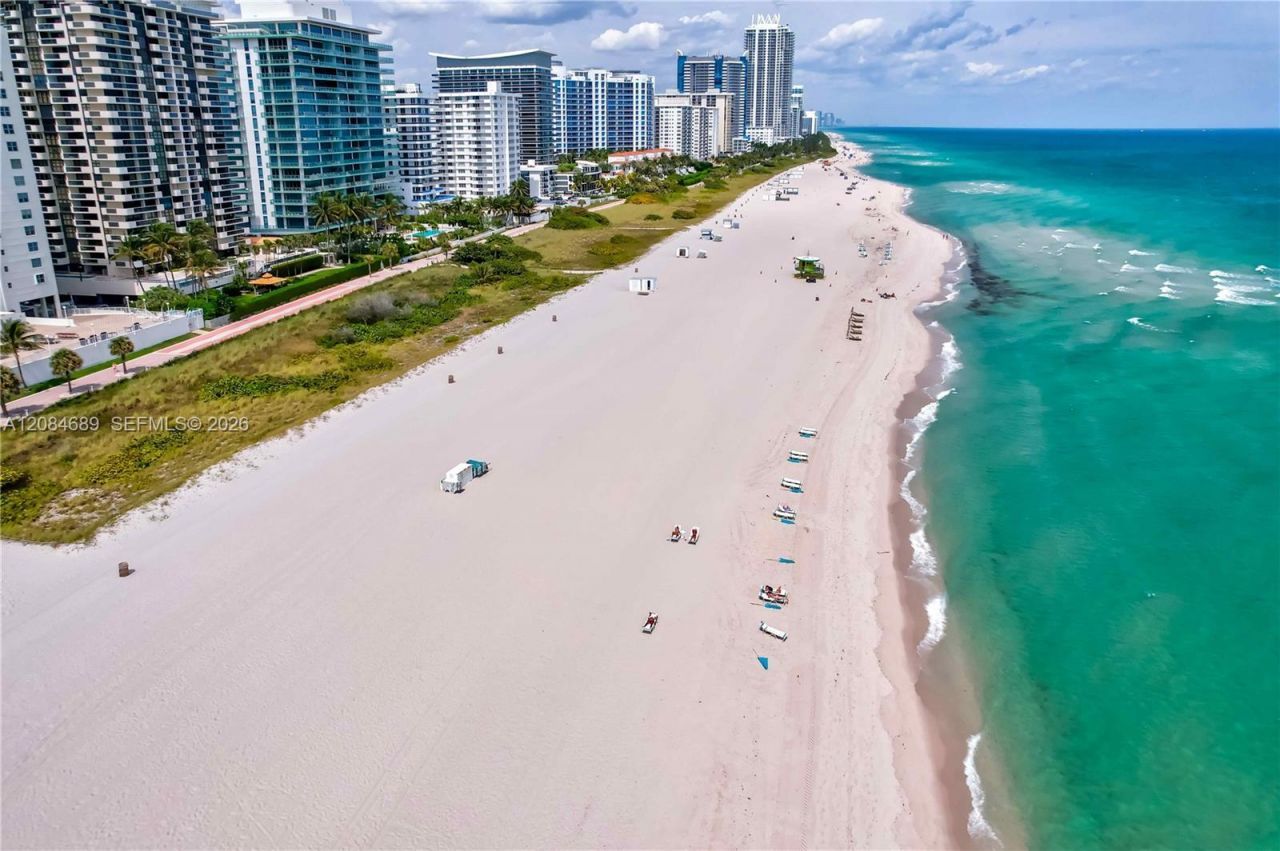 5660 W Collins Ave, Unit 6D, Miami Beach, FL 33140 Photo