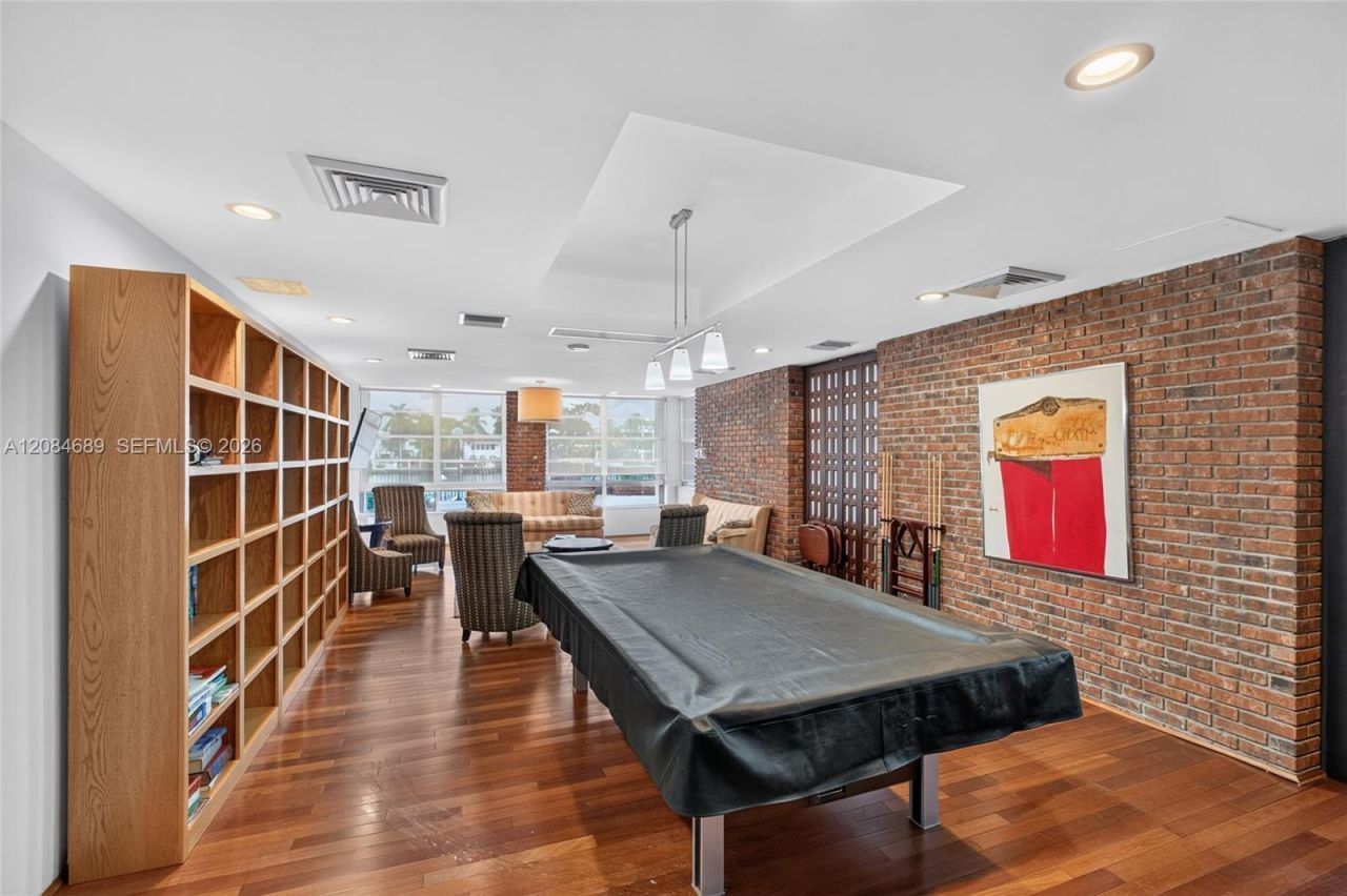 5660 W Collins Ave, Unit 6D, Miami Beach, FL 33140 Photo